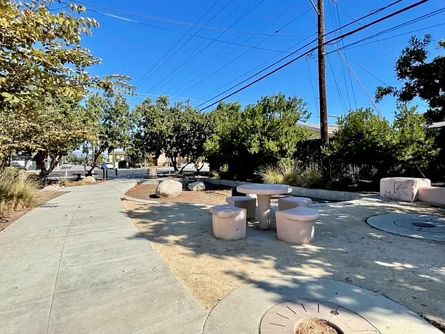 12437 Harris Ave #A8 — Photo 24