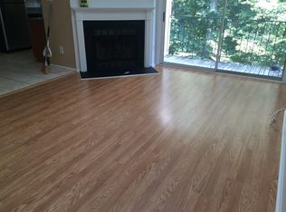 12195 Chaucer Ln, Woodbridge, VA 22192