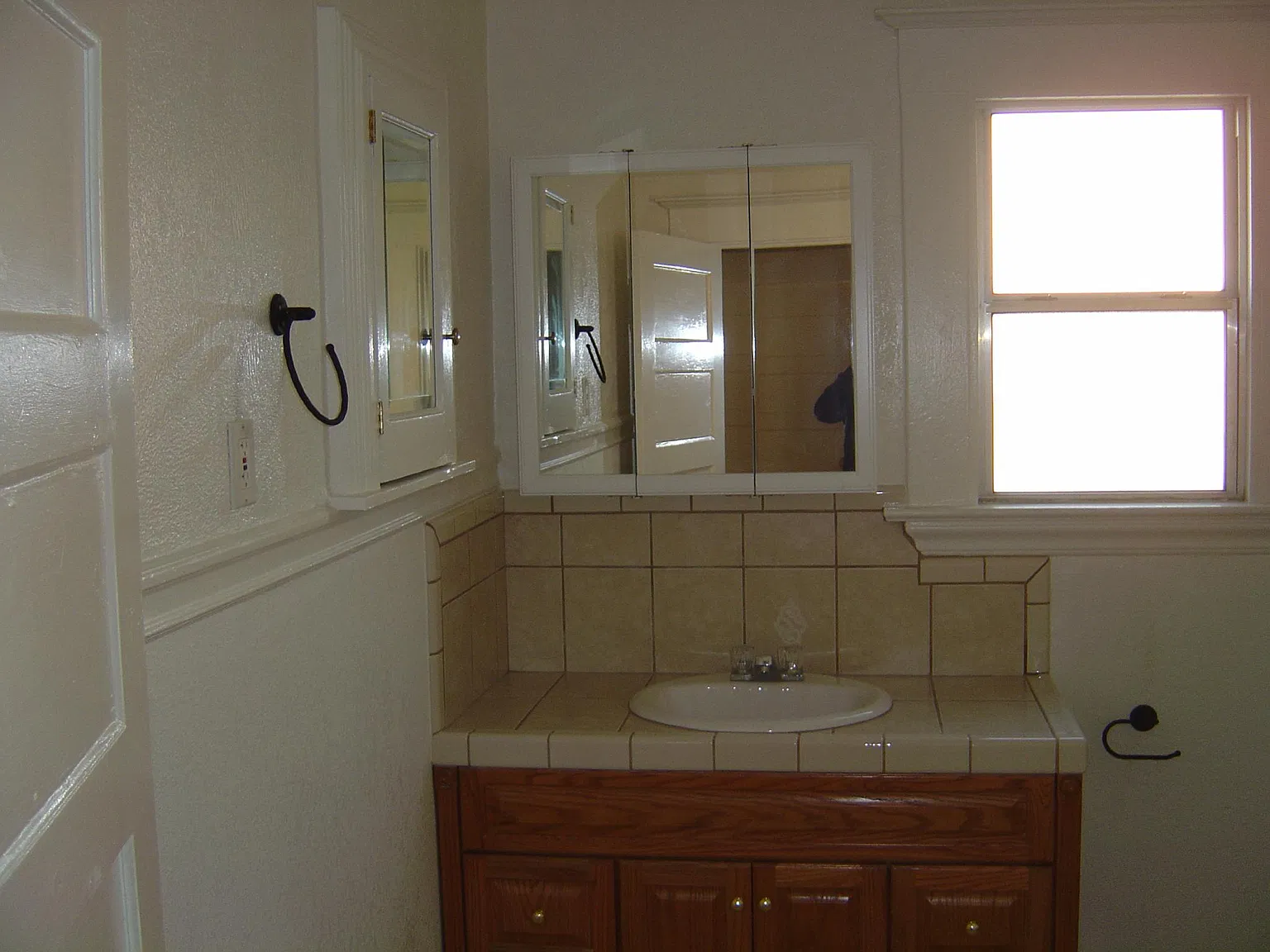 2 bed, 850 sqft, $2,195 — Photo 4
