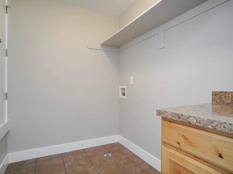 2899 N 1150 W — Photo 15