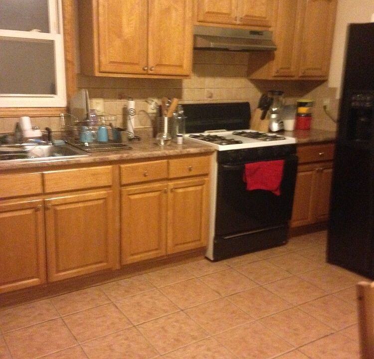 2nd image of 45 Kossuth St