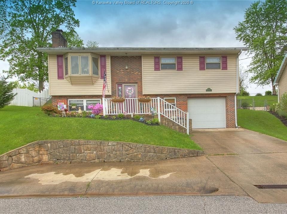 1st image of 1083 Greenland Cir