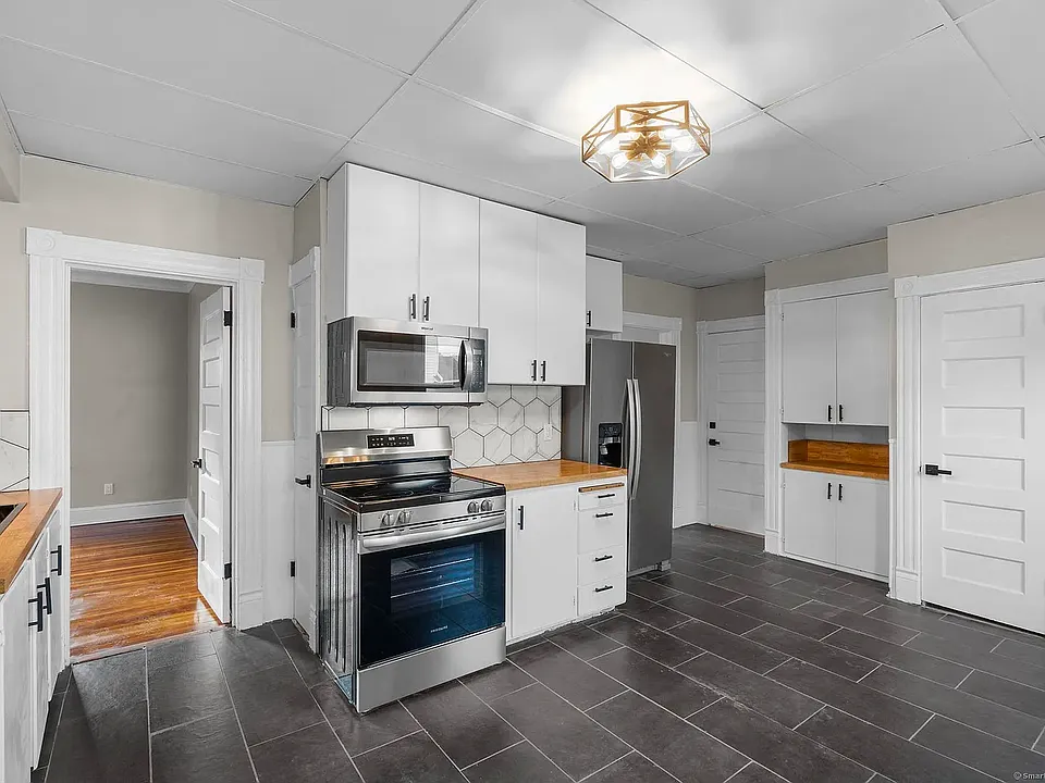 111 Belden St #1A
