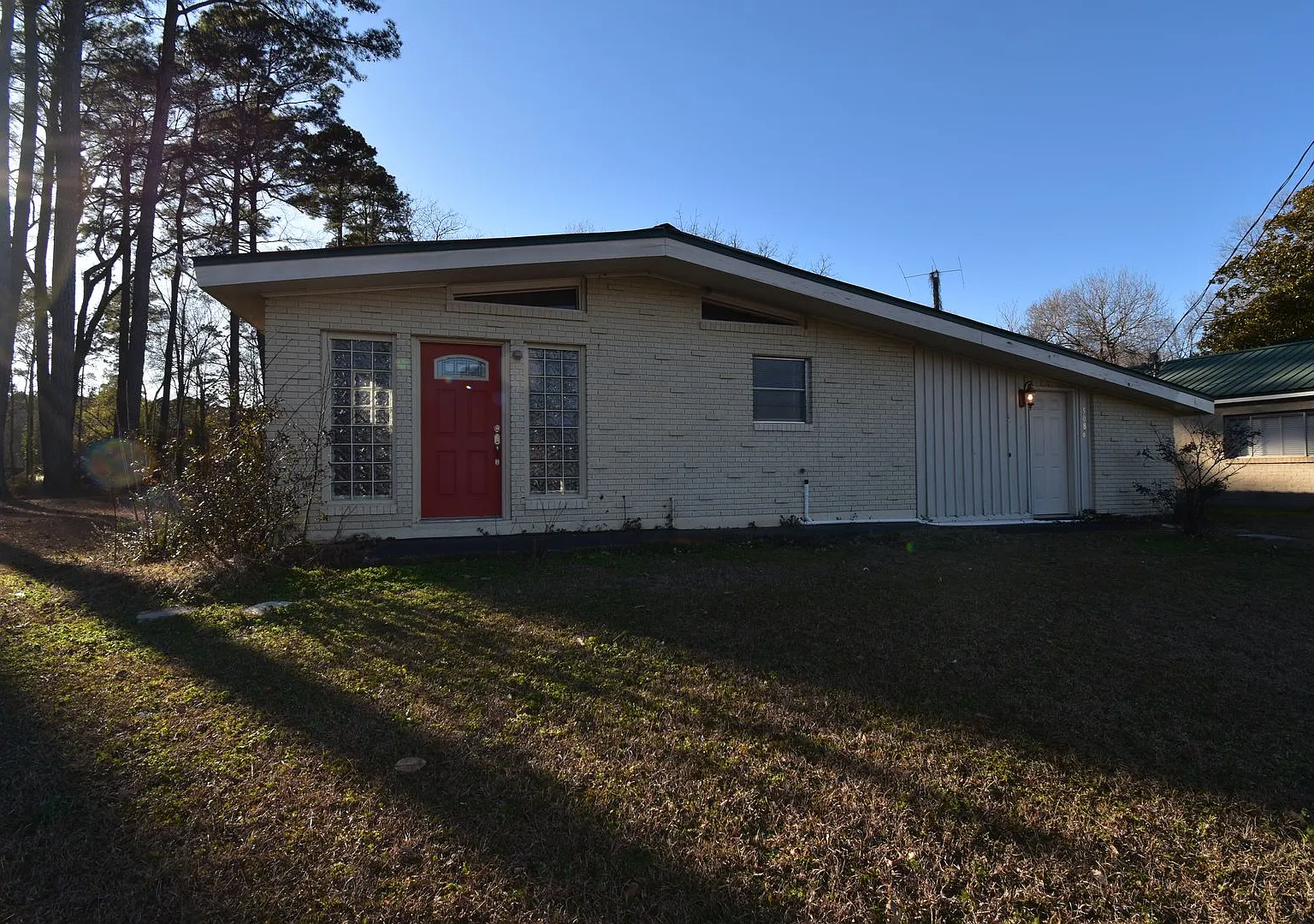 2 Bed 1 Bath House in Ruston — Photo 2