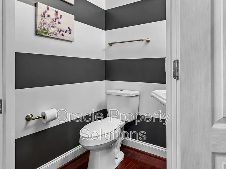 9701 Mossy Bark Ln — Photo 12