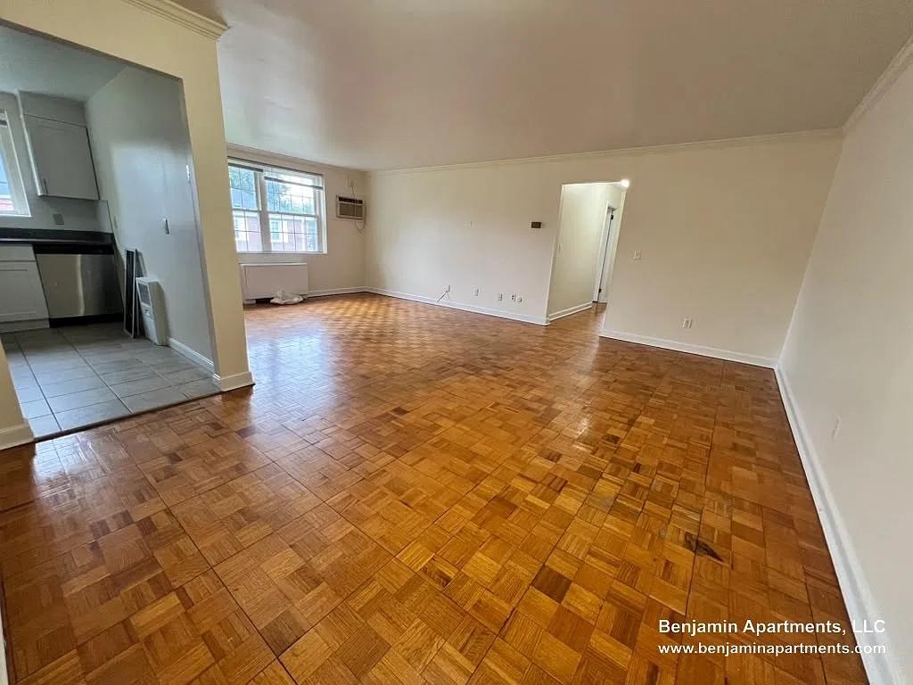 2 bed, $3,500 — Photo 3