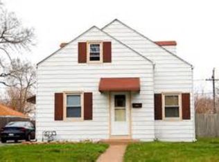 11401 S Whipple St, Merrionette Park, IL