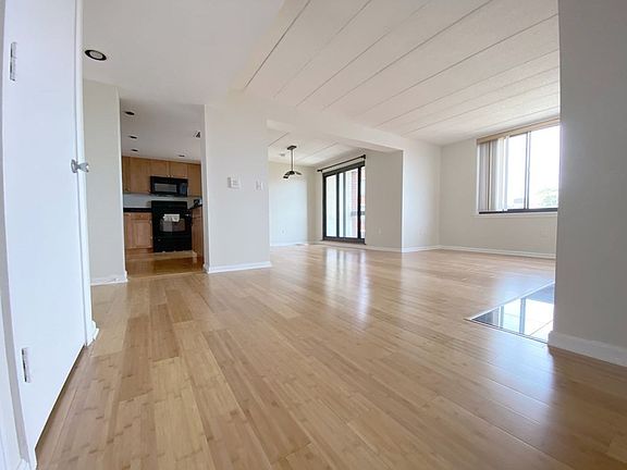 5th image of 90 Brainerd Rd #503
