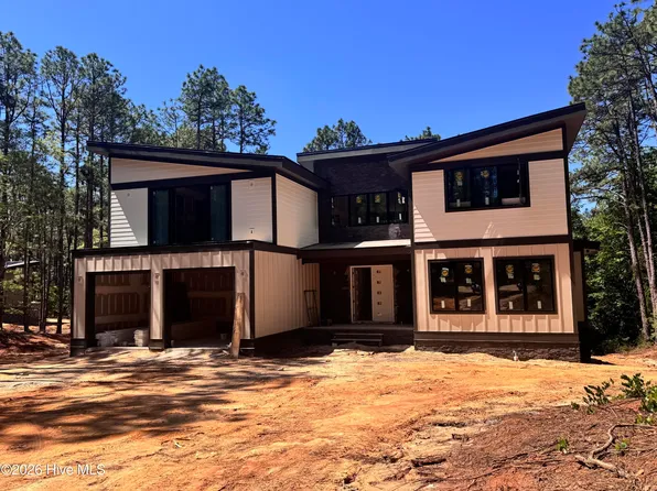 243 Hill Road, Southern Pines, NC 28387