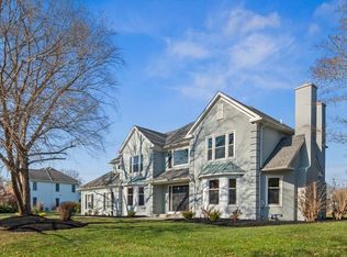 11 Stuart Ln E, West Windsor, NJ 08550