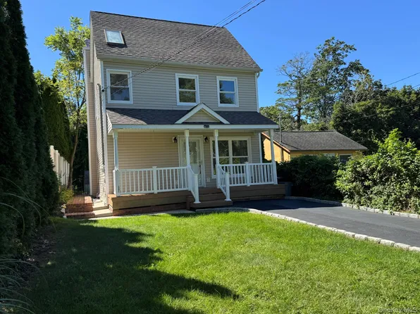 98 Magnolia Drive, Rocky Point, NY 11778
