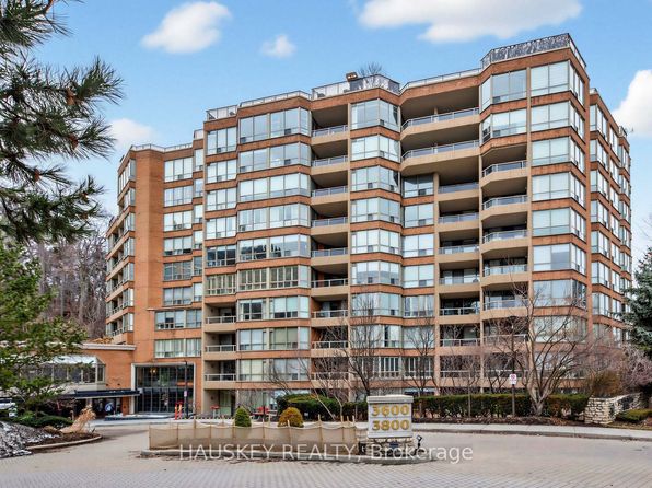 3800 Yonge St #402, Toronto, ON M4N 3P7