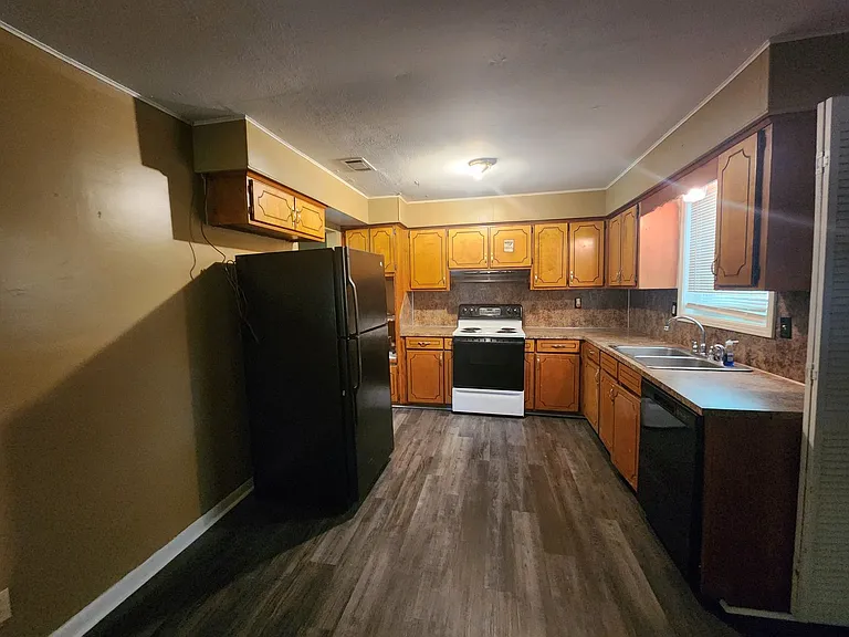 3245 Doyle Ave — Photo 9