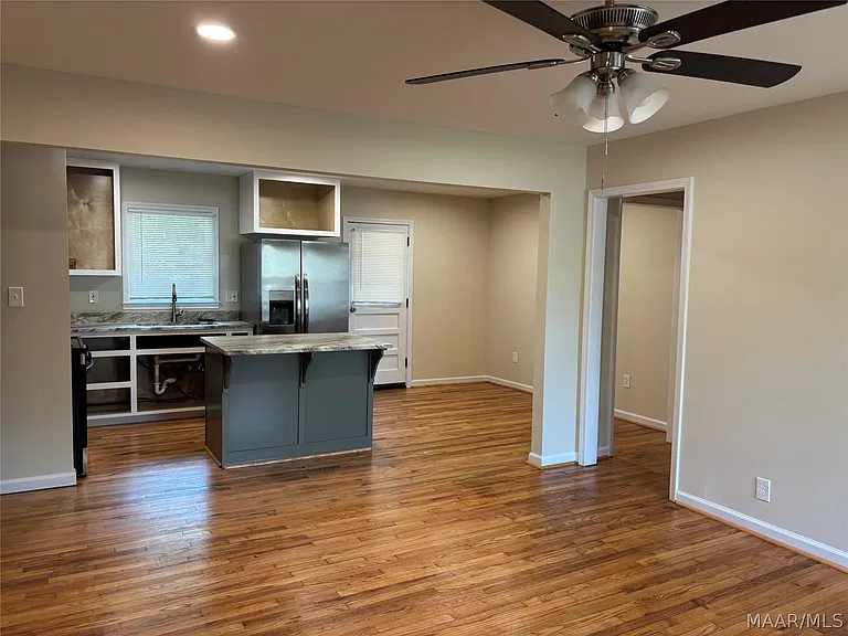 924 Peachtree St — Photo 3