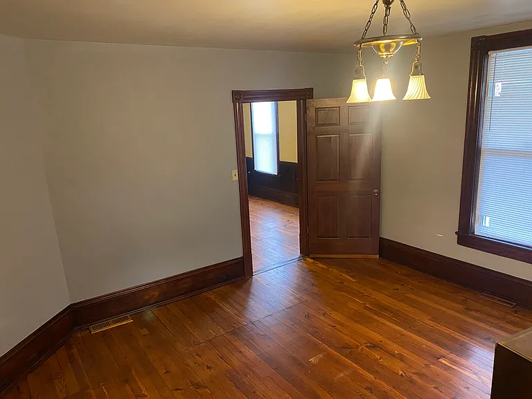 205 N Spring St #B — Photo 6