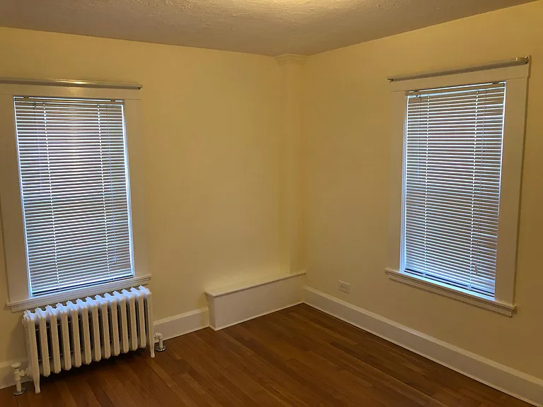 16 Poplar St — Photo 4