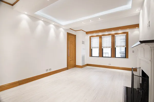 Rented by WAM Partners - William Moses Co. | media 3