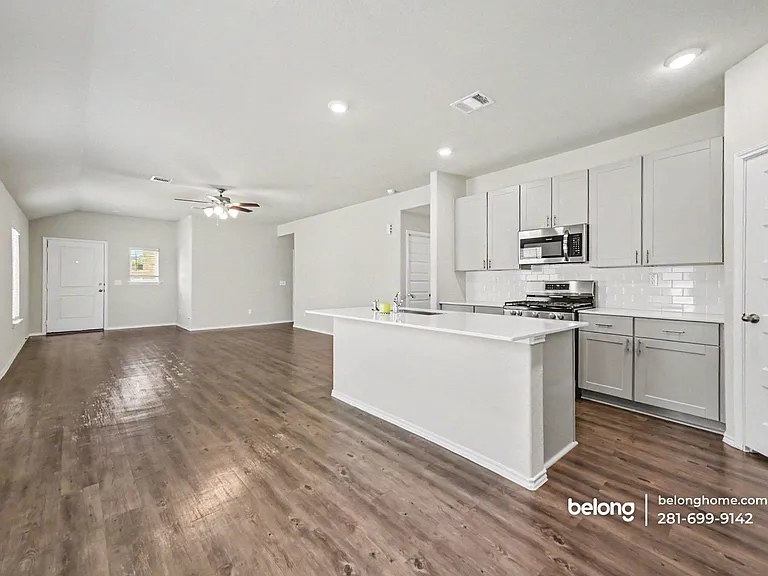260 Gallant Front Ln — Photo 21