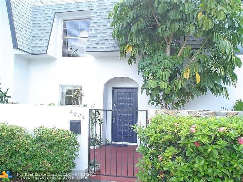 1st image of 4024 SW 67th Ter