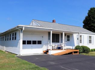 76 Riverside Cir, Corning, NY 14830