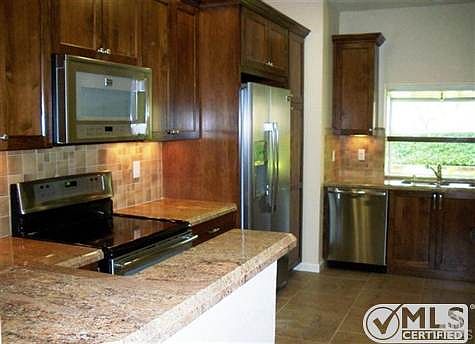 5th image of 5530 Spanish Oak Ln Unit G