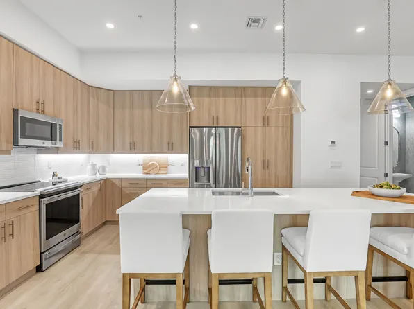 113 Royal Palm Circle, Tequesta, FL 33469