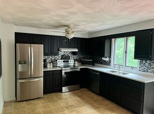 170 S Worcester St APT 2, Norton, MA 02766