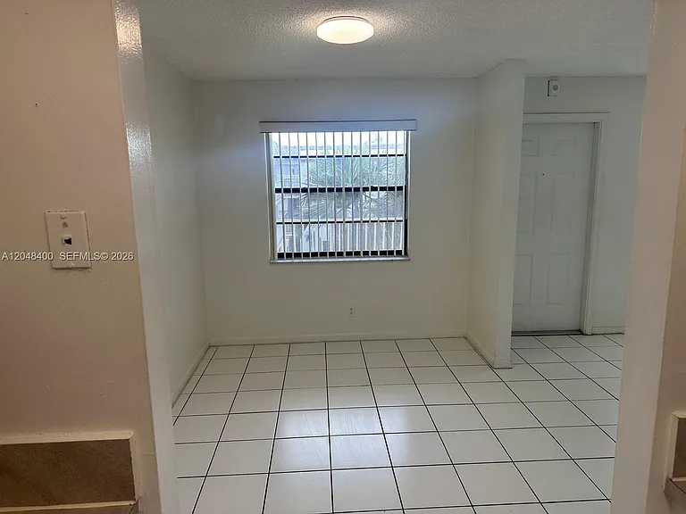 500 NE 2nd St #408 — Photo 6