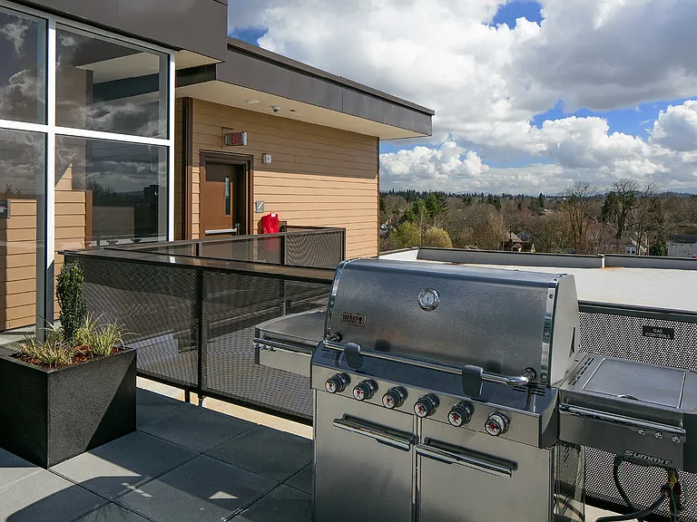 2621 NE 7th Ave — Photo 16