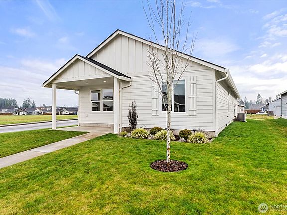 2nd image of 504 Powell Ave