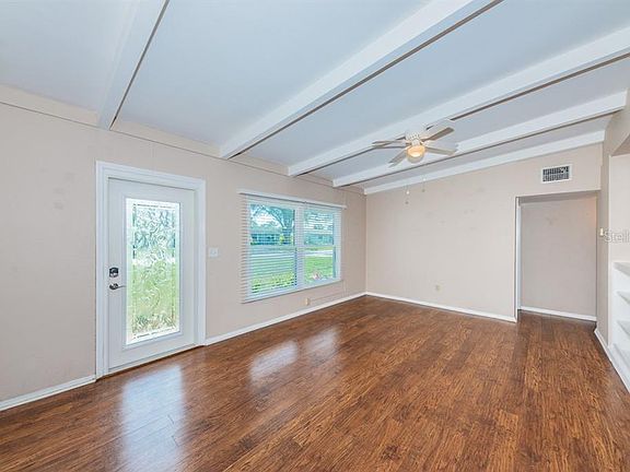 4th image of 6510 Orchard Dr N