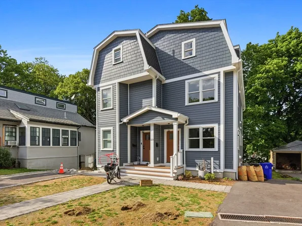 123 Nottinghill Rd #2, Brighton, MA 02135