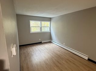 1409 Blakeslee St #5, Kalamazoo, MI 49006