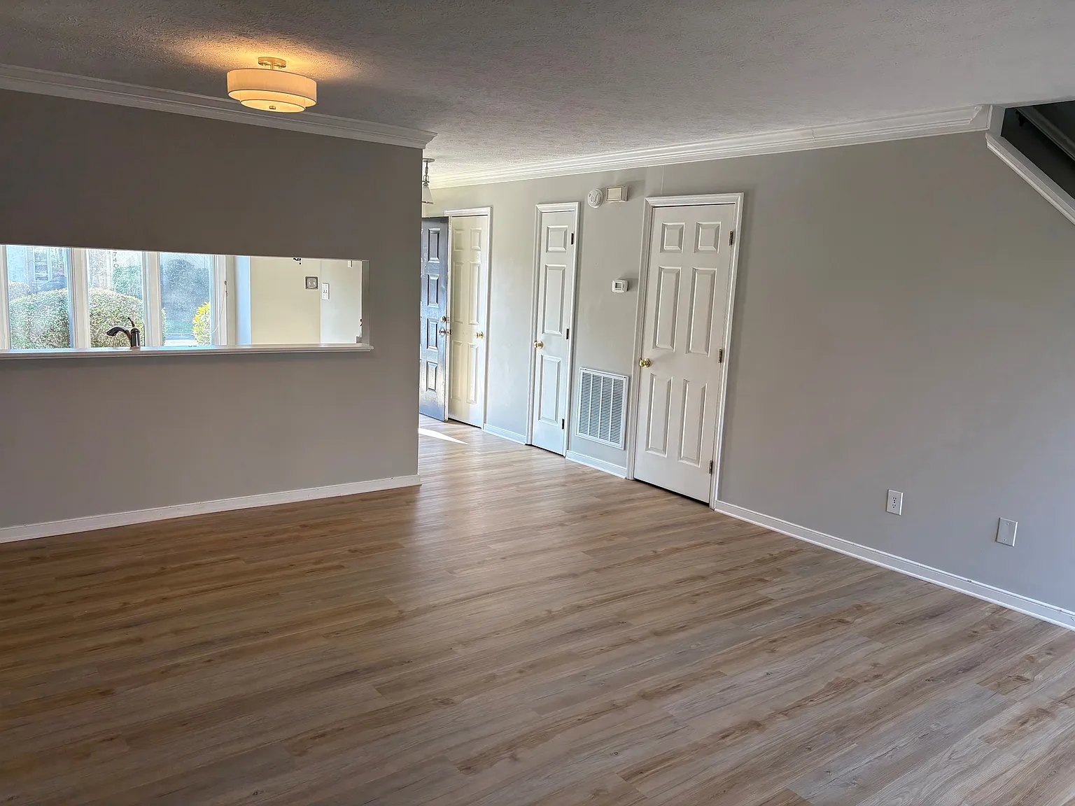2 bed, 2.5 bath, 1248 sqft, $1,995 — Photo 4