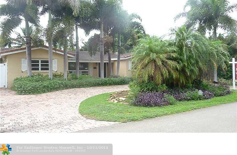 1st image of 4401 NE 15th Way