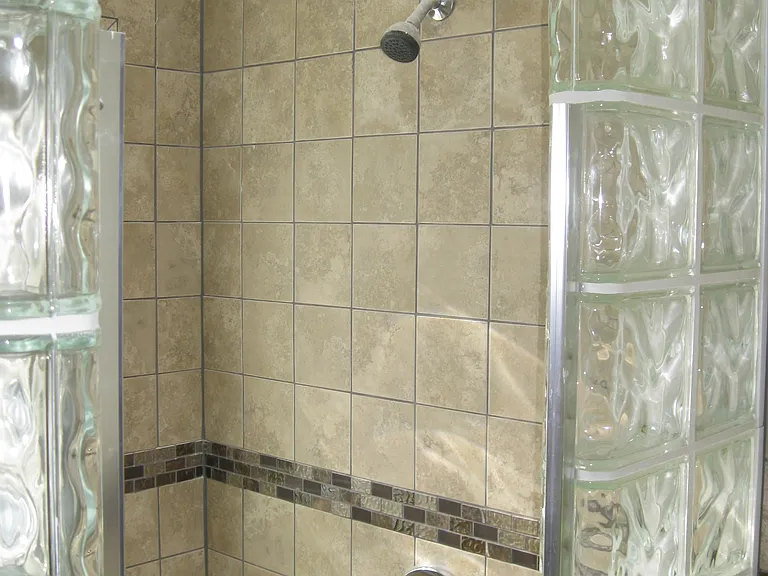 2011 Taylor St NE #2 — Photo 8