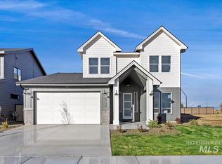 6730 W Los Flores Dr, Meridian, ID 83646