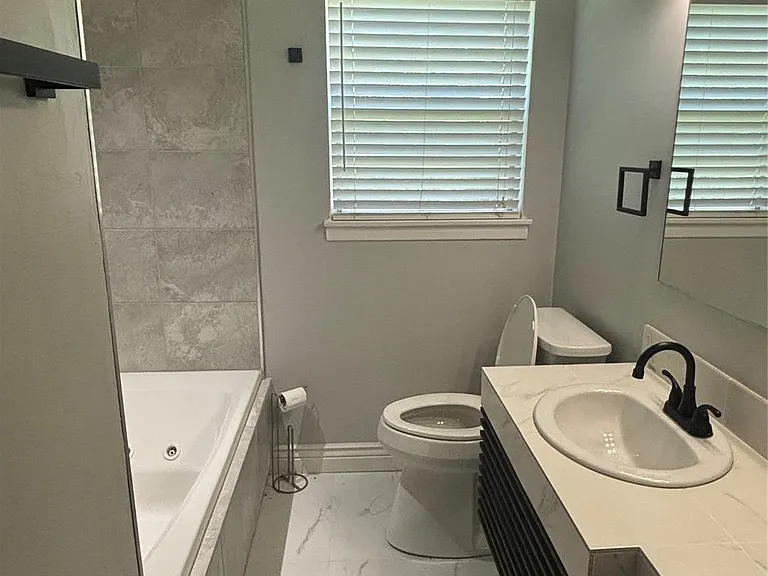 10510 Sierra Dr — Photo 15