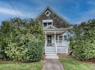 212 Maple Hill Avenue, Newington, CT 06111