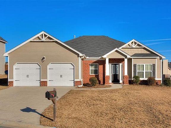 2nd image of 530 Buttonwood Dr
