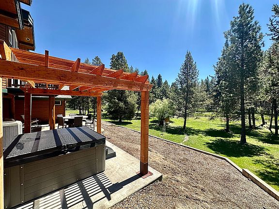 3rd image of 17027 Pasadena Rd