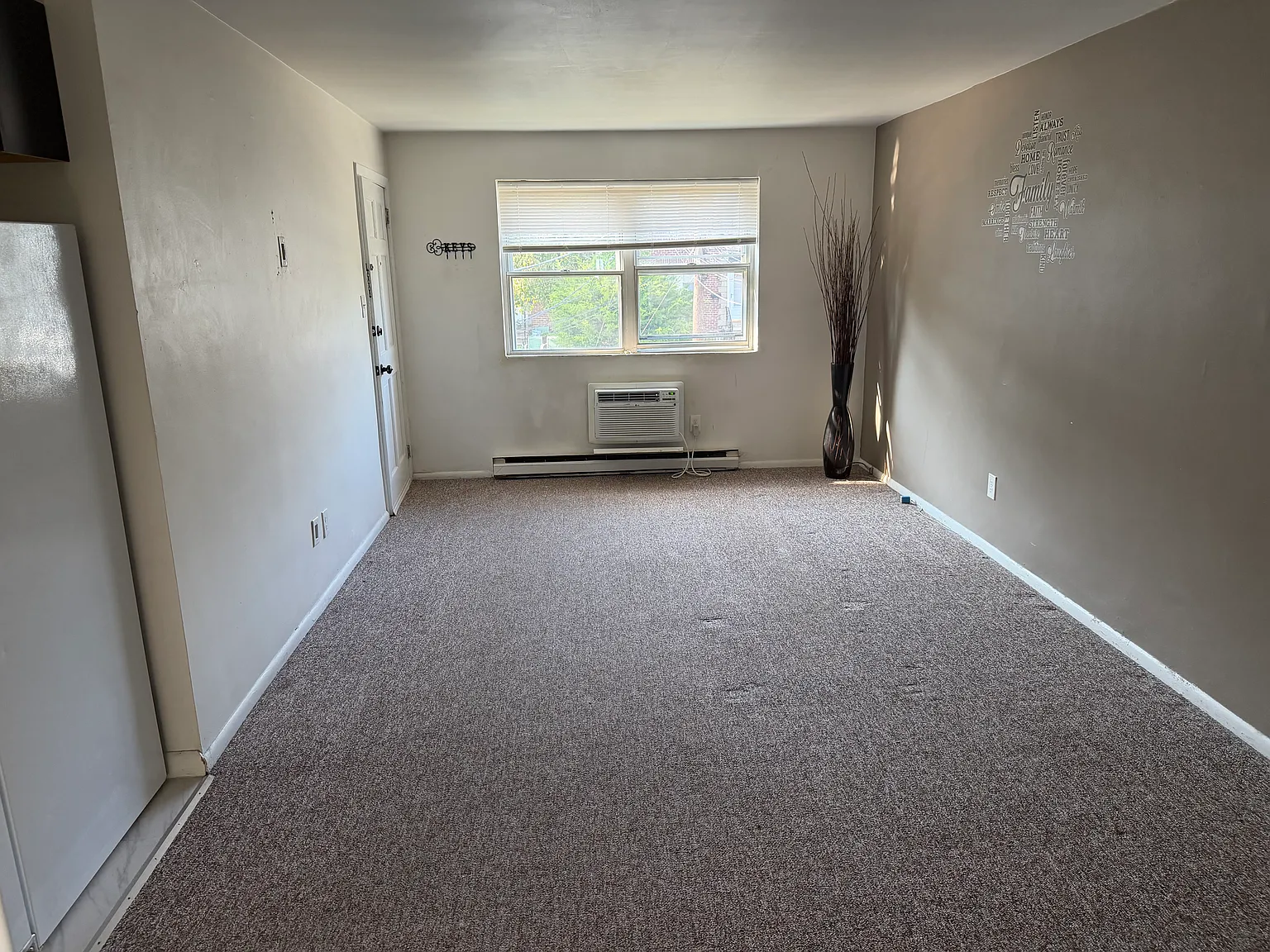3814 Ann St — Photo 2