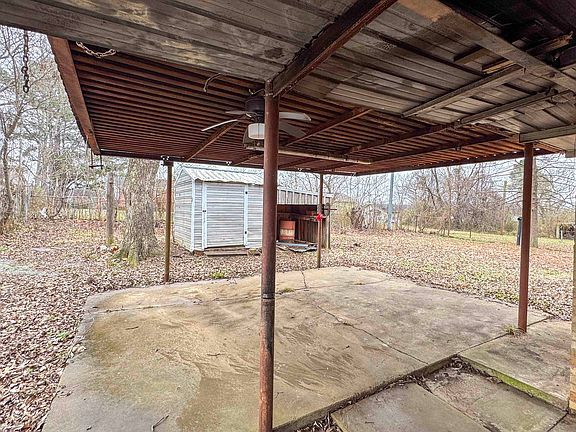 5th image of 1342 Watkins St