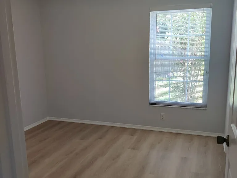 1053 Sugarberry Trl — Photo 7