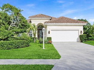 7029 Lennox Pl, University Park, FL 34201