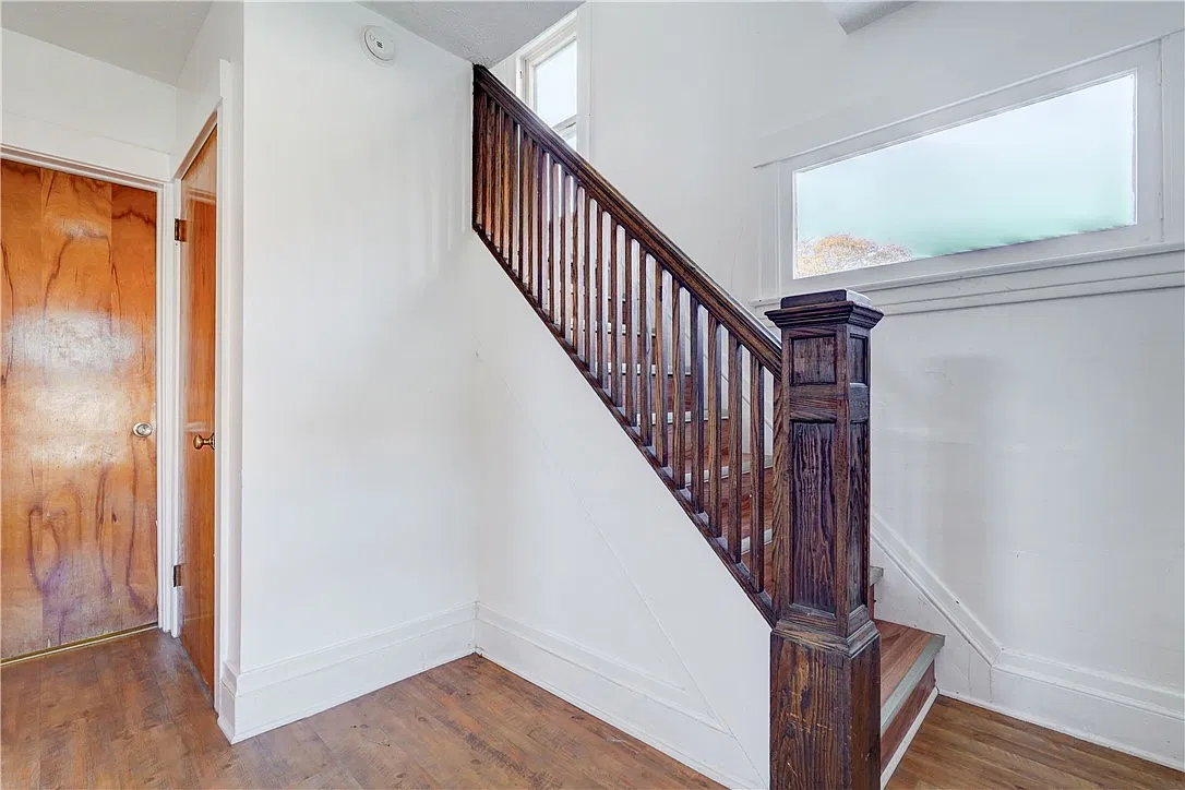 41 Crittenden Blvd — Photo 3