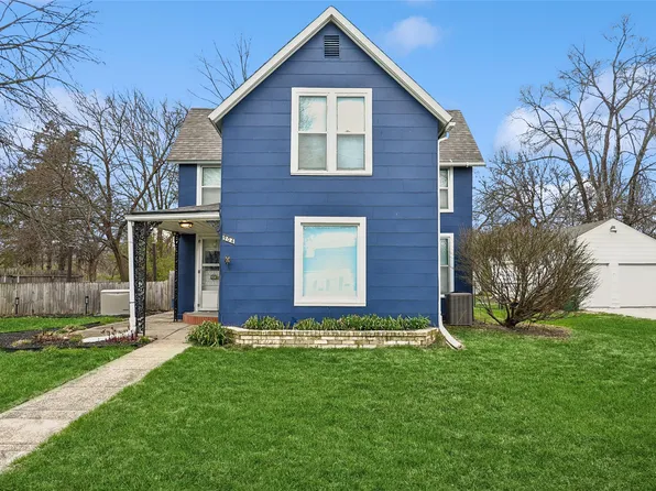 904 13th St, West Des Moines, IA 50265