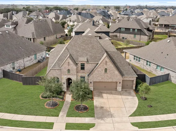 1203 Orange Pumpkin Ln, Richmond, TX 77406