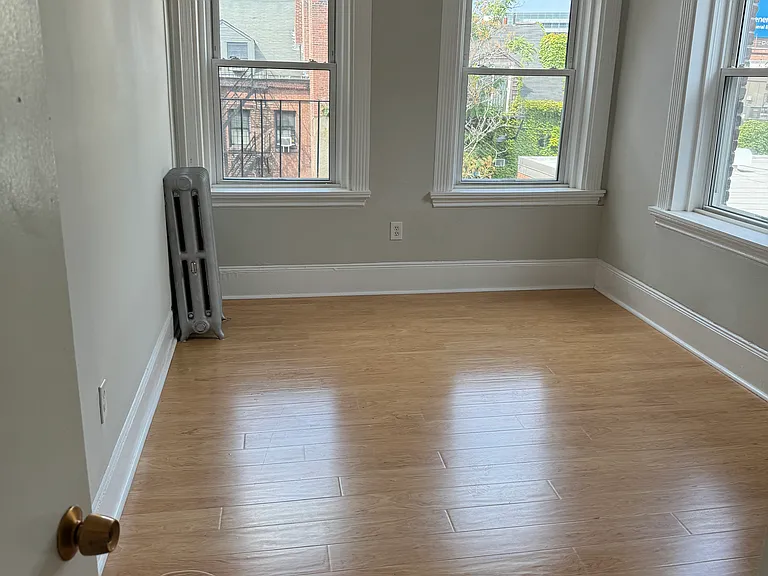 70 Joy St #13 — Photo 10