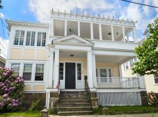 15 Roslyn St #1, Salem, MA 01970